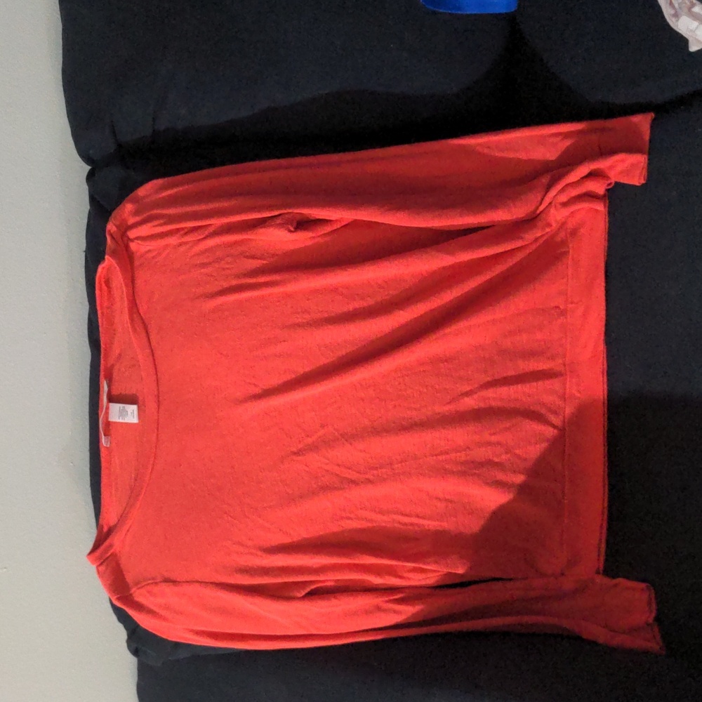 Victoria's Secret Red Lightweight Crewneck Long Sleeve Tee (LARGE)